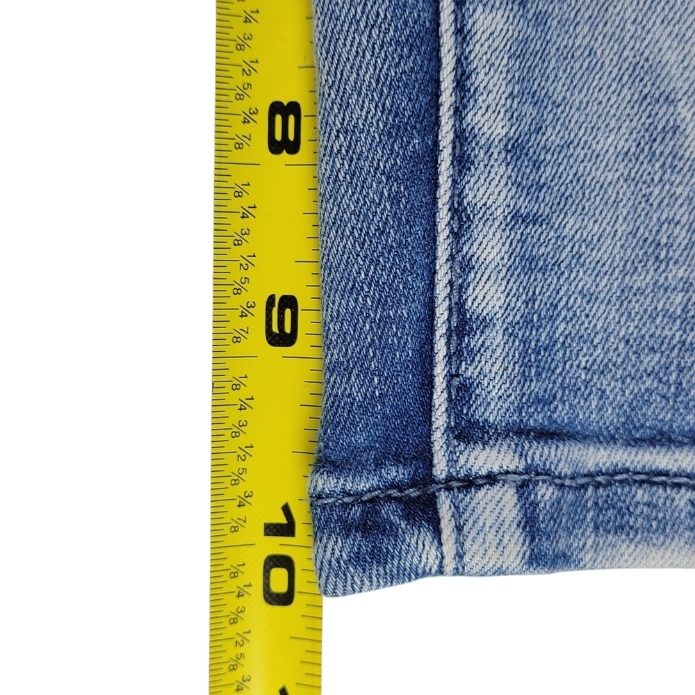 Seven7 Jean Shorts Women Size 8 Slightly Distressed Denim Bermuda Stretch - Picture 11 of 14